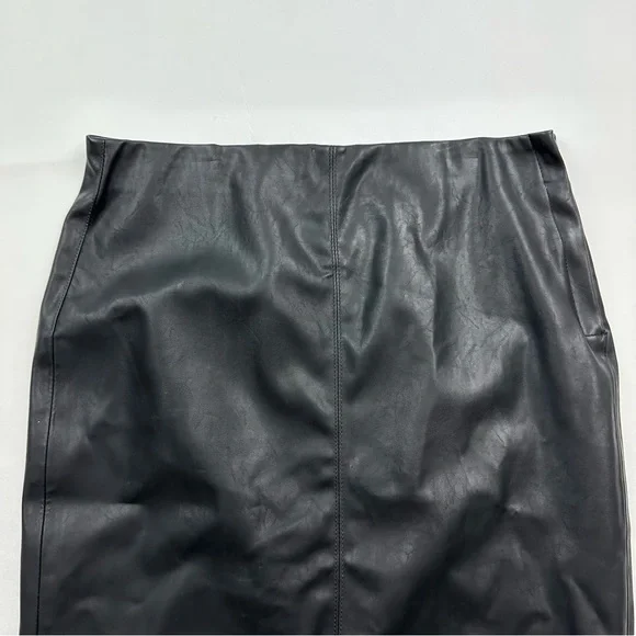 BLANK NYC Black Faux Leather Stretch Pencil Skirt Size 30 - Picture 3 of 11